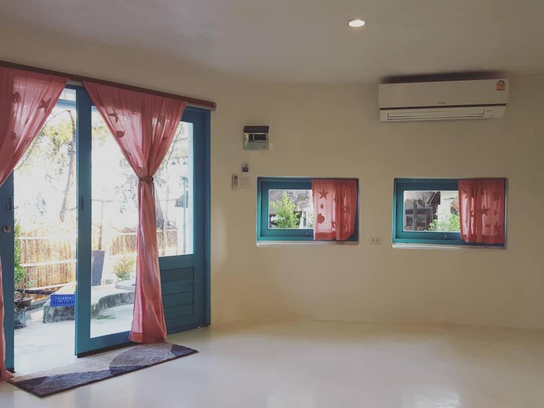 Maliblues Bed & Art Gallery Chumphon Buitenkant foto