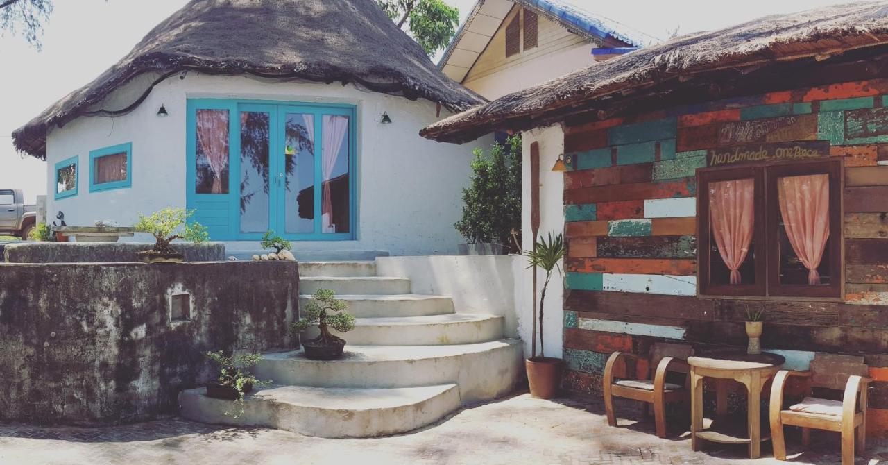 Maliblues Bed & Art Gallery Chumphon Buitenkant foto