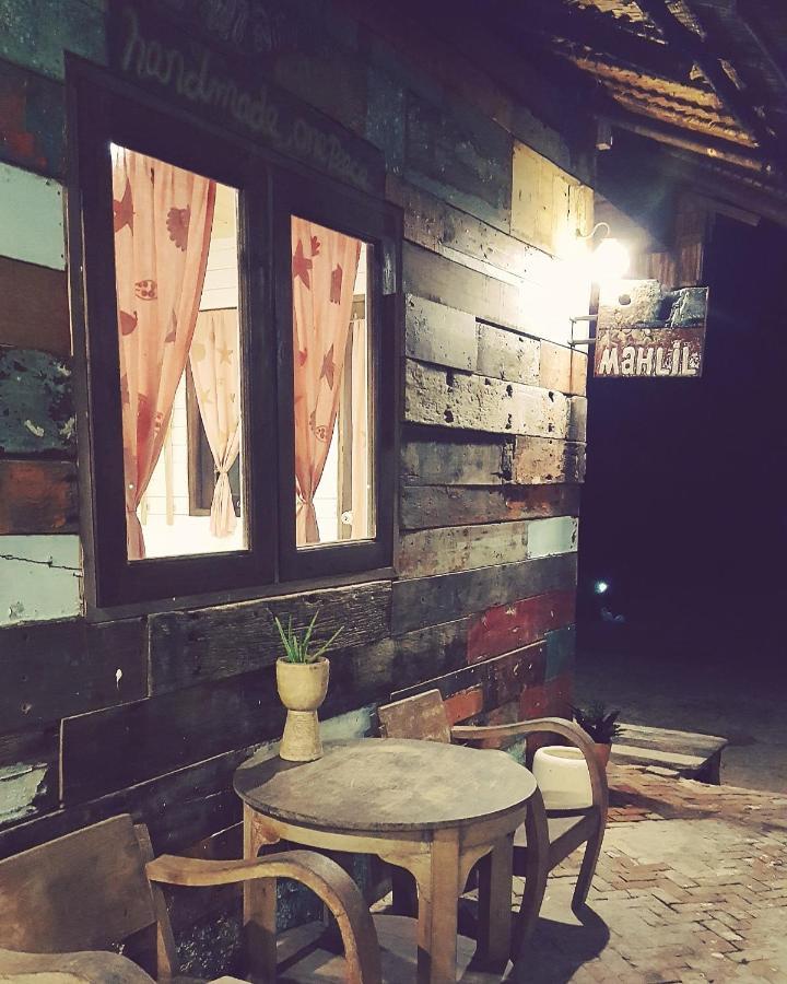 Maliblues Bed & Art Gallery Chumphon Buitenkant foto
